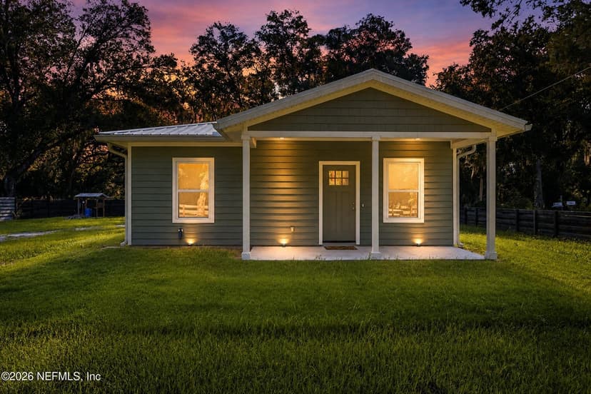 3325 S PALM Avenue, Palatka, FL 32177