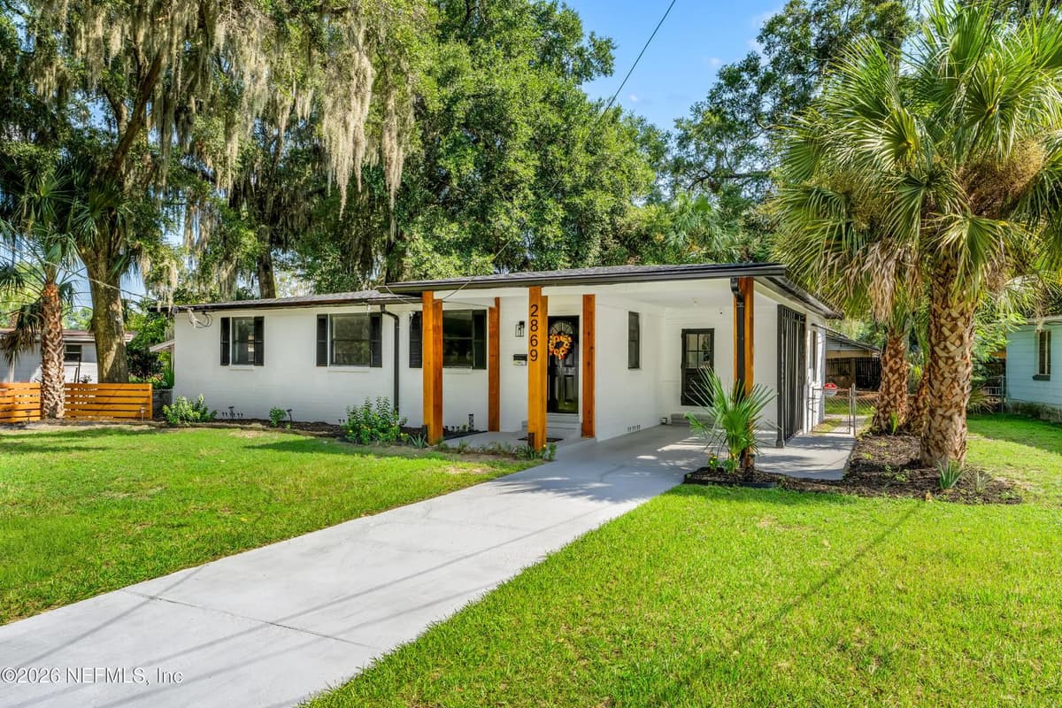 2869 YELLOW PINE Drive, Jacksonville, FL 32277, Jacksonville, FL - photo 2