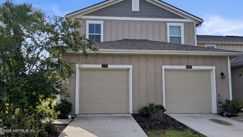 878 CAPITOL Parkway, Jacksonville, FL 32218