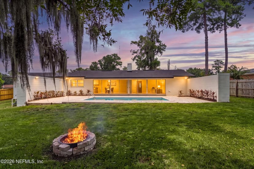 1806 MEMORY Lane, Jacksonville, FL 32210