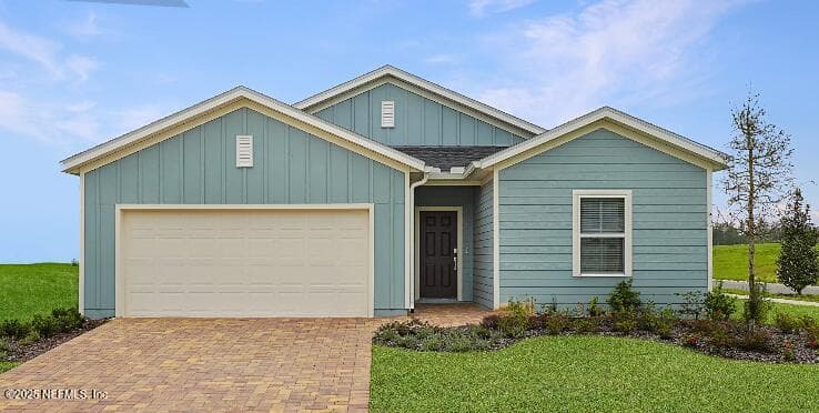 1563 JOSIE Lane, Jacksonville, FL 32218