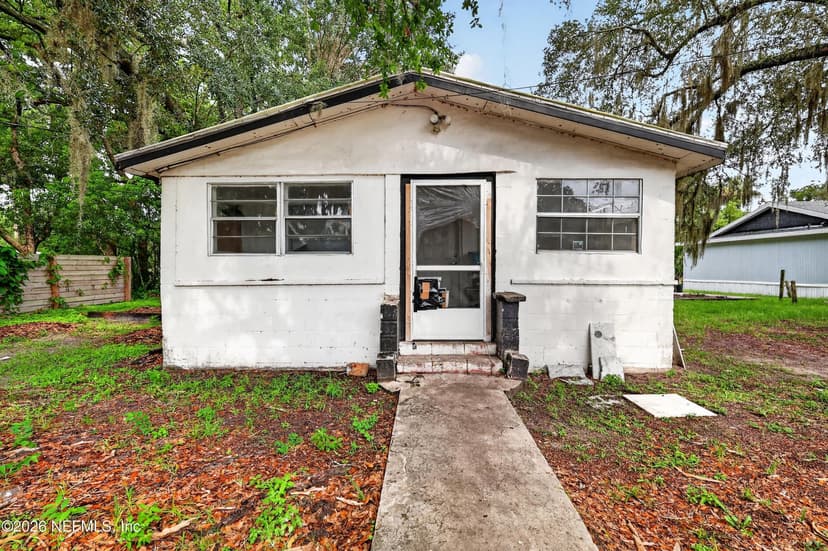 707 S BAY Avenue, Sanford, FL 32771