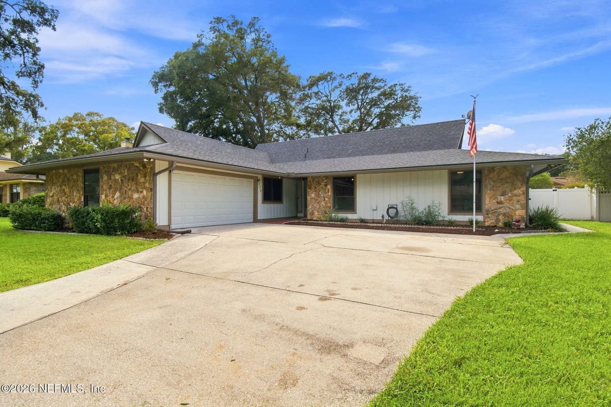 2150 BROAD WATER Drive, Jacksonville, FL 32225, Jacksonville, FL - photo 2