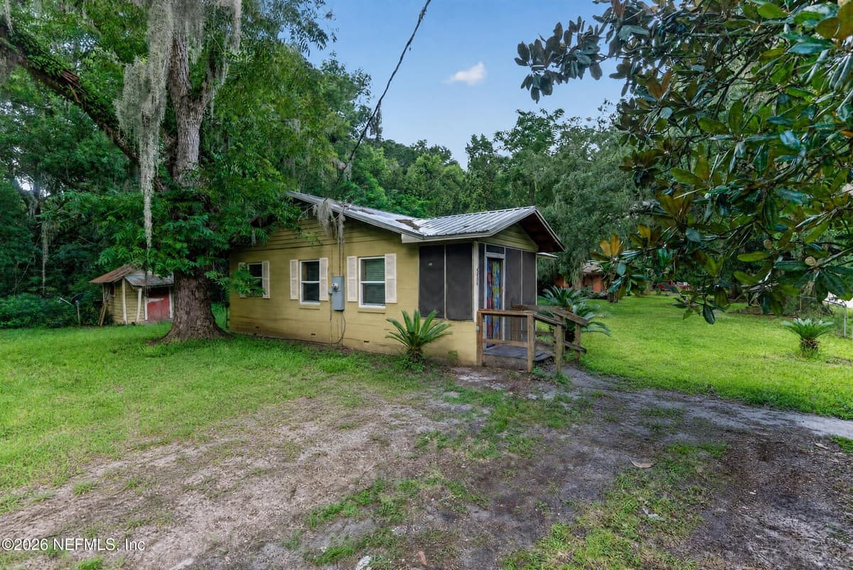5000 RAILROAD Avenue, Elkton, FL 32033, Elkton, FL - photo 2