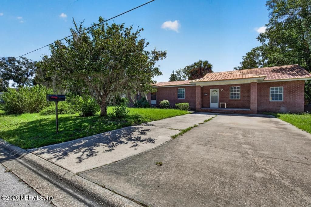 615 WALBURG Street, Green Cove Springs, FL 32043, Green Cove Springs, FL - photo 1