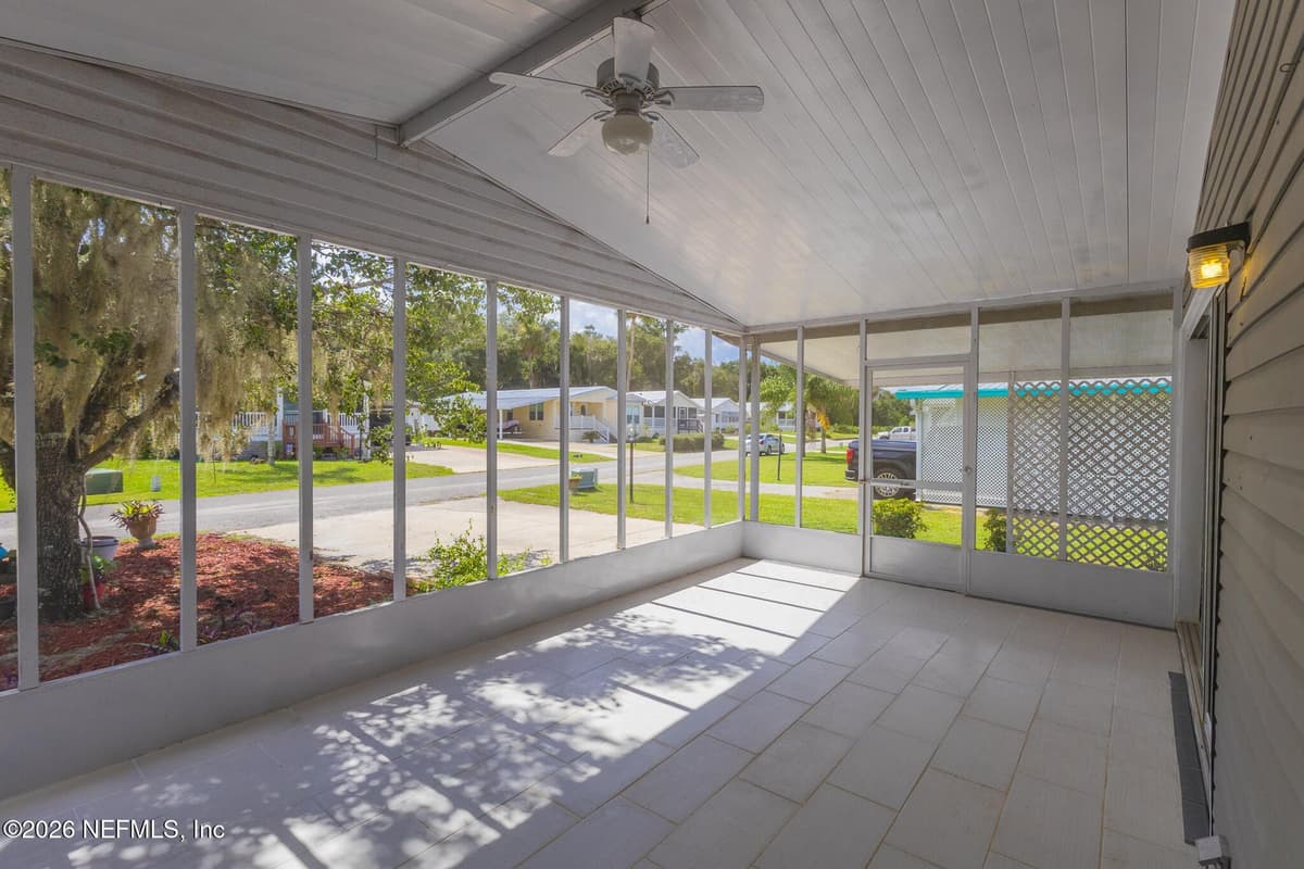 140 PINE LAKE Drive, Satsuma, FL 32189, Satsuma, FL - photo 2