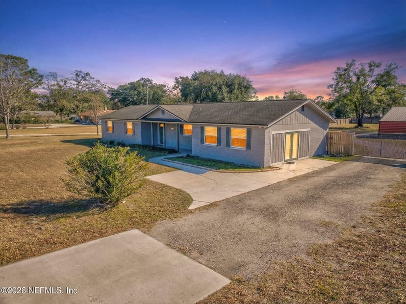 8294 COLLINS Road, Jacksonville, FL 32244