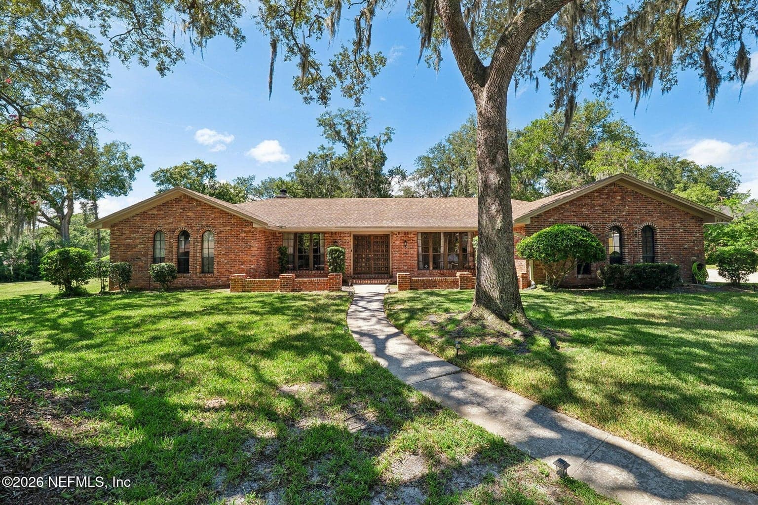 4134 WHISPERING OAKS Drive E, Jacksonville, FL 32277