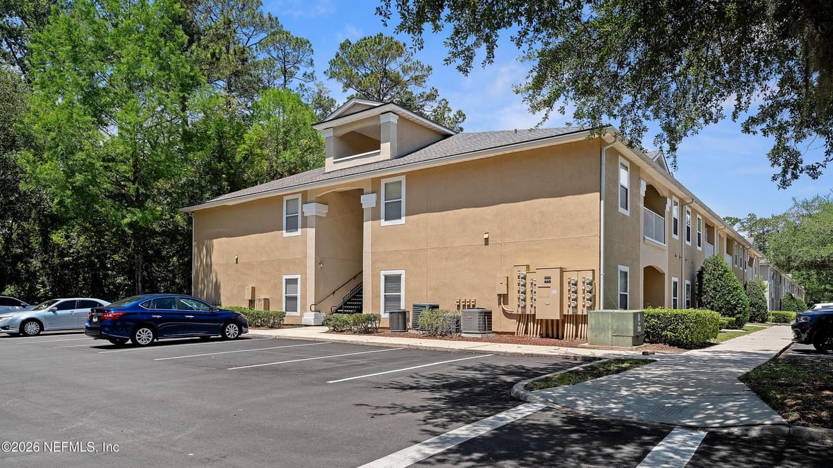 6099 MAGGIES Circle 107, Jacksonville, FL 32244, Jacksonville, FL - photo 2