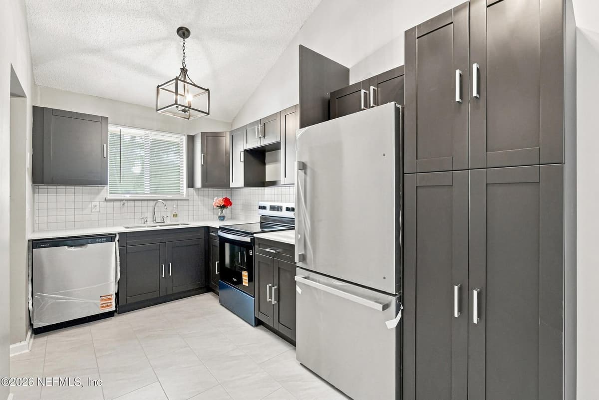 2424 SEABURY Place N, Jacksonville, FL 32246, Jacksonville, FL - photo 3