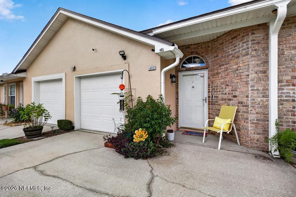 11 NORTHSIDE Drive S 402, Jacksonville, FL 32218, Jacksonville, FL - photo 1