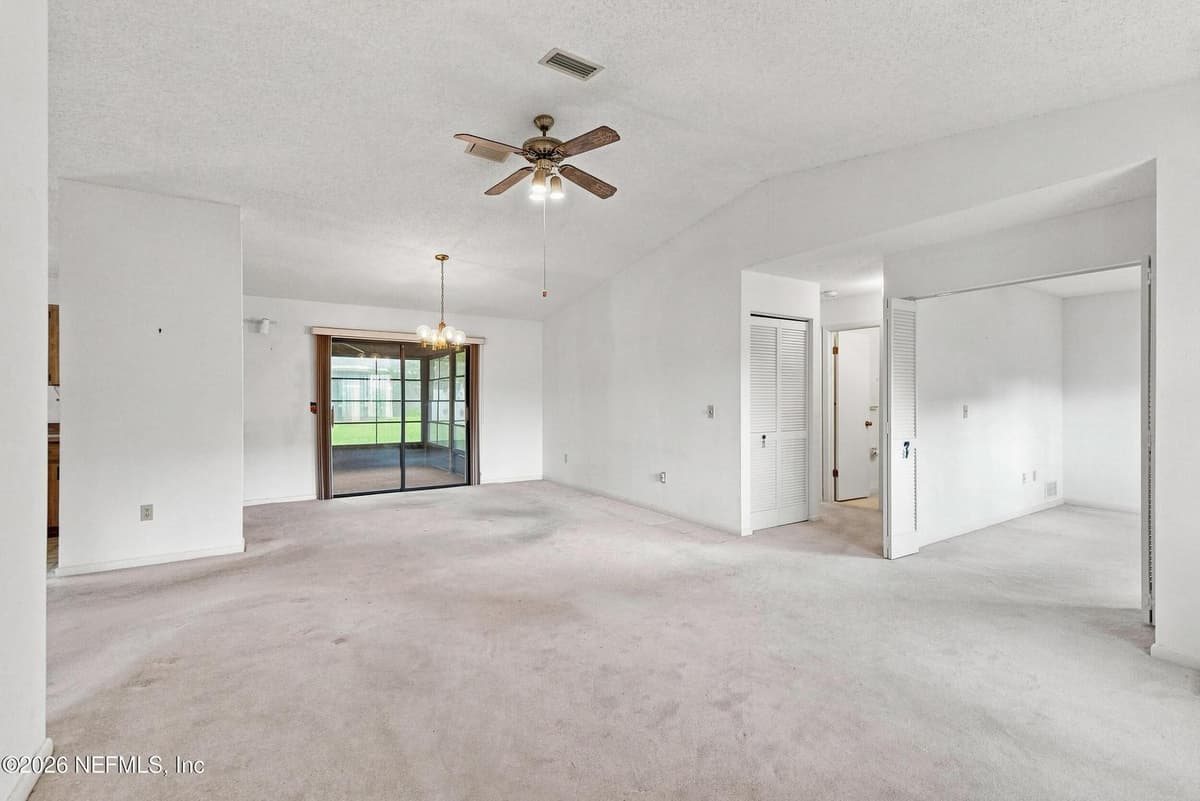 5 WHITE HALL Drive, Palm Coast, FL 32164, Palm Coast, FL - photo 3