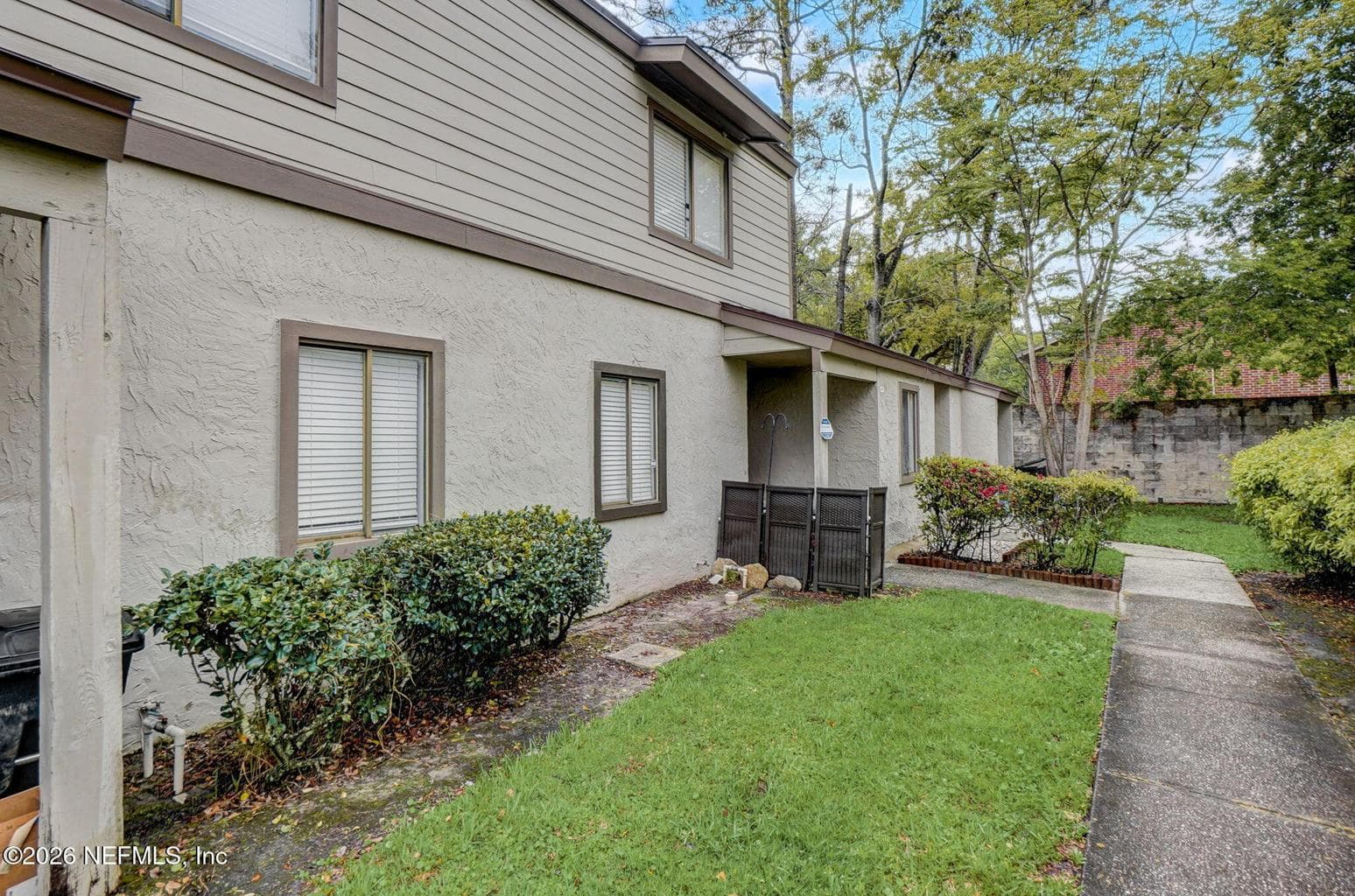 8300 PLAZA GATE Lane 1071, Jacksonville, FL 32217