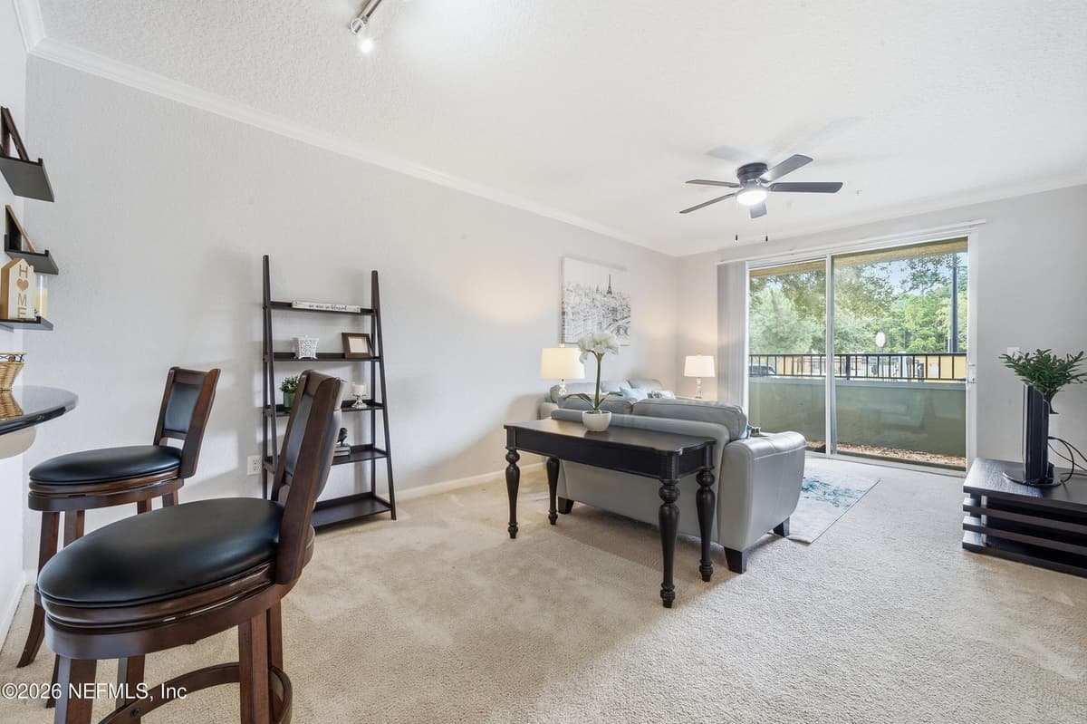 8539 GATE Parkway W 9107, Jacksonville, FL 32216, Jacksonville, FL - photo 3