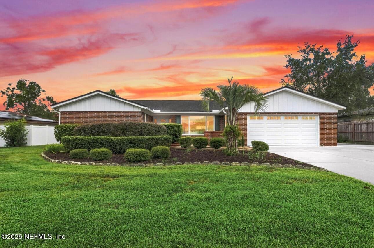 5459 HARDEN Avenue, Orange Park, FL 32065