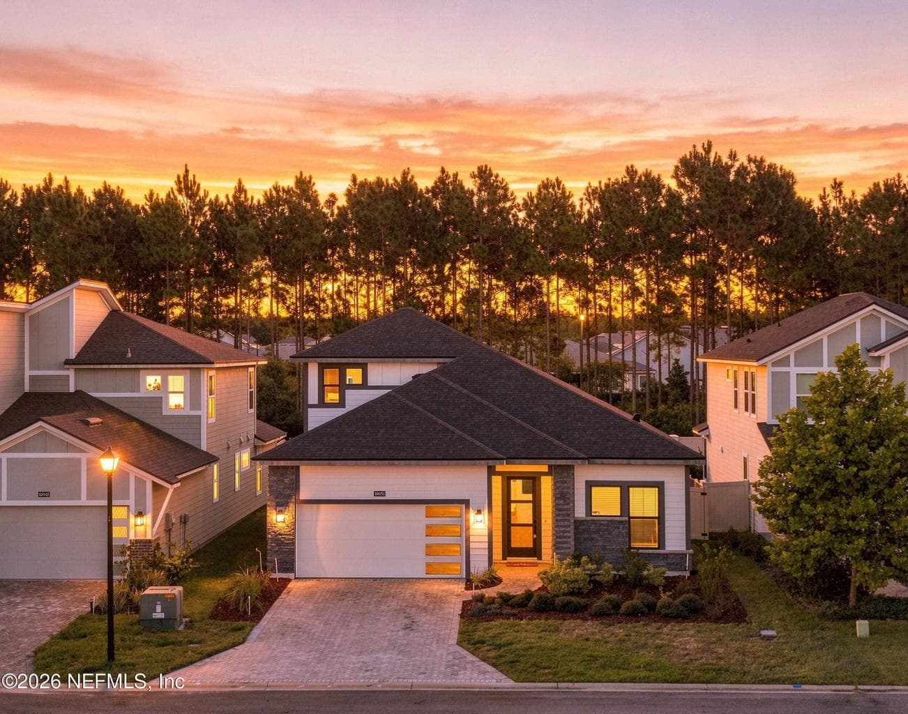 10051 INVENTION Lane, Jacksonville, FL 32256