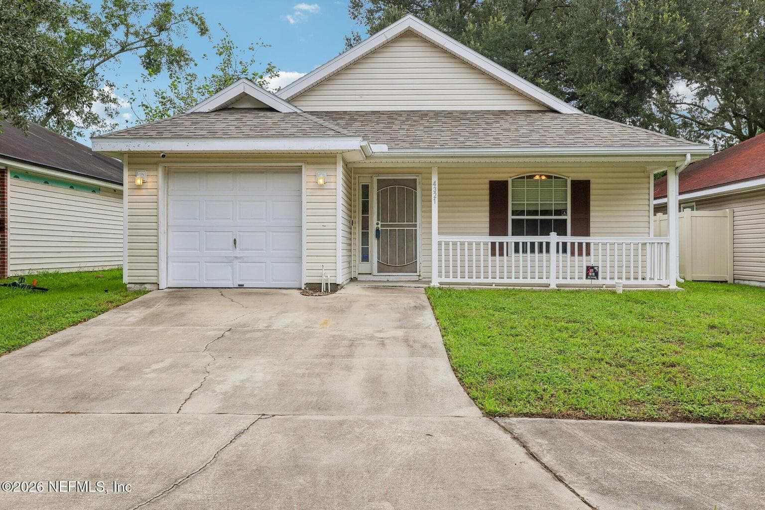 4321 CAMPUS HILLS Circle, Jacksonville, FL 32218