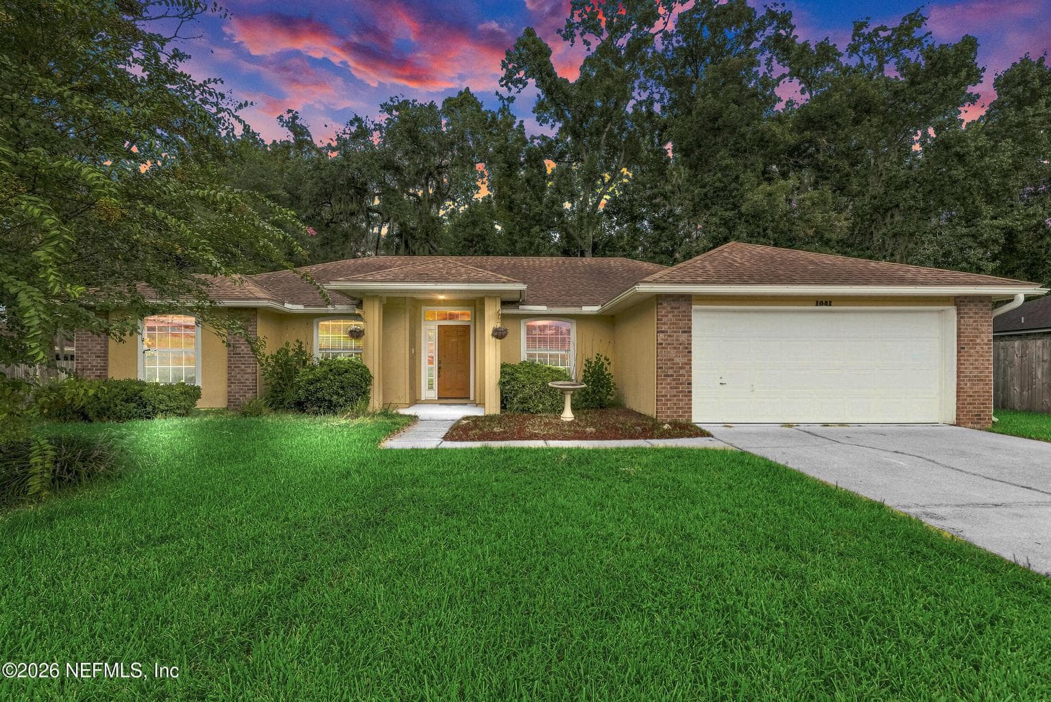 1041 WHIRLAWAY Circle N, Jacksonville, FL 32218