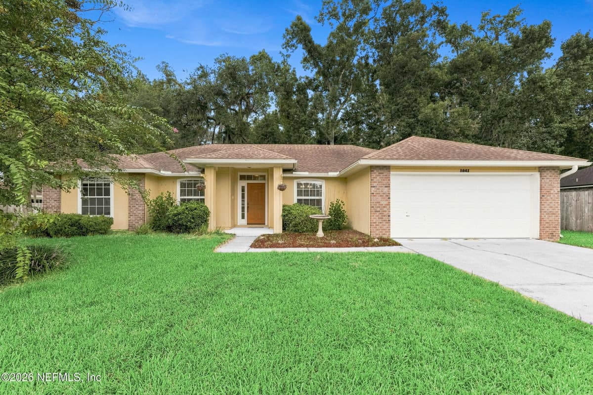 1041 WHIRLAWAY Circle N, Jacksonville, FL 32218, Jacksonville, FL - photo 2