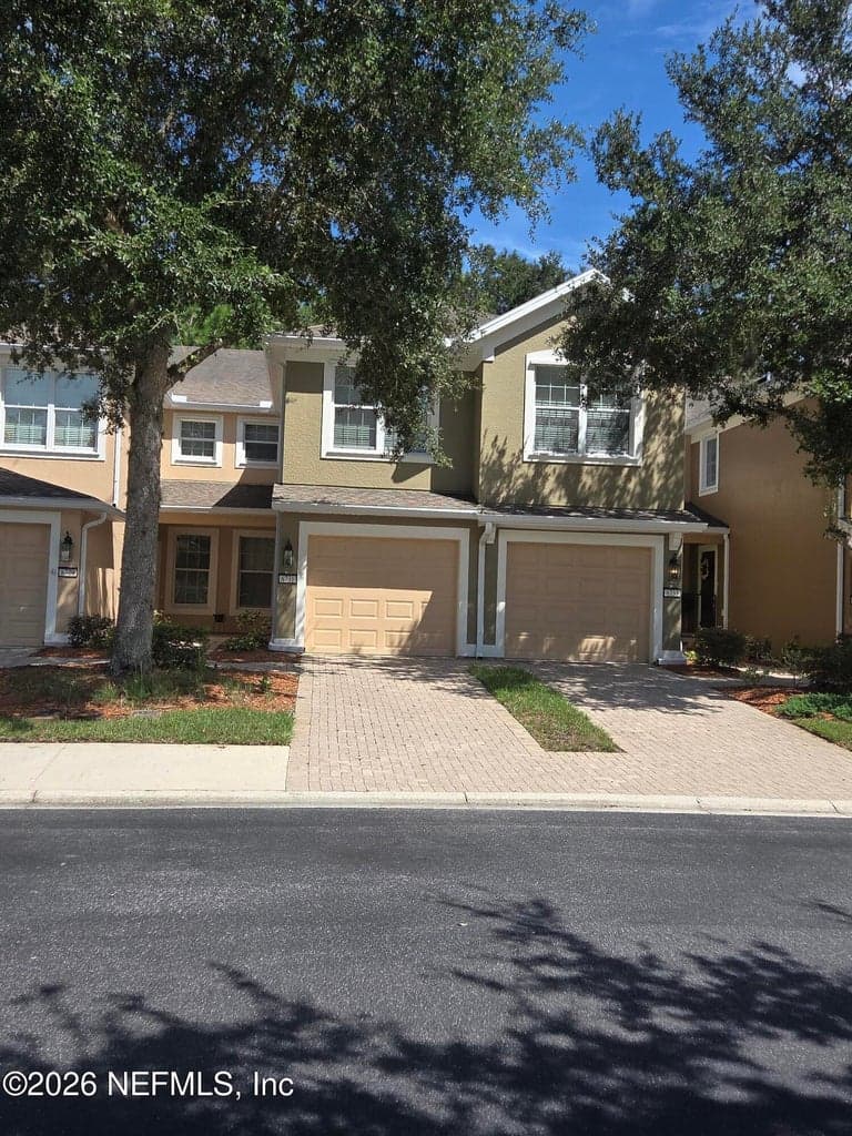 8731 LITTLE SWIFT Circle 23C, Jacksonville, FL 32256