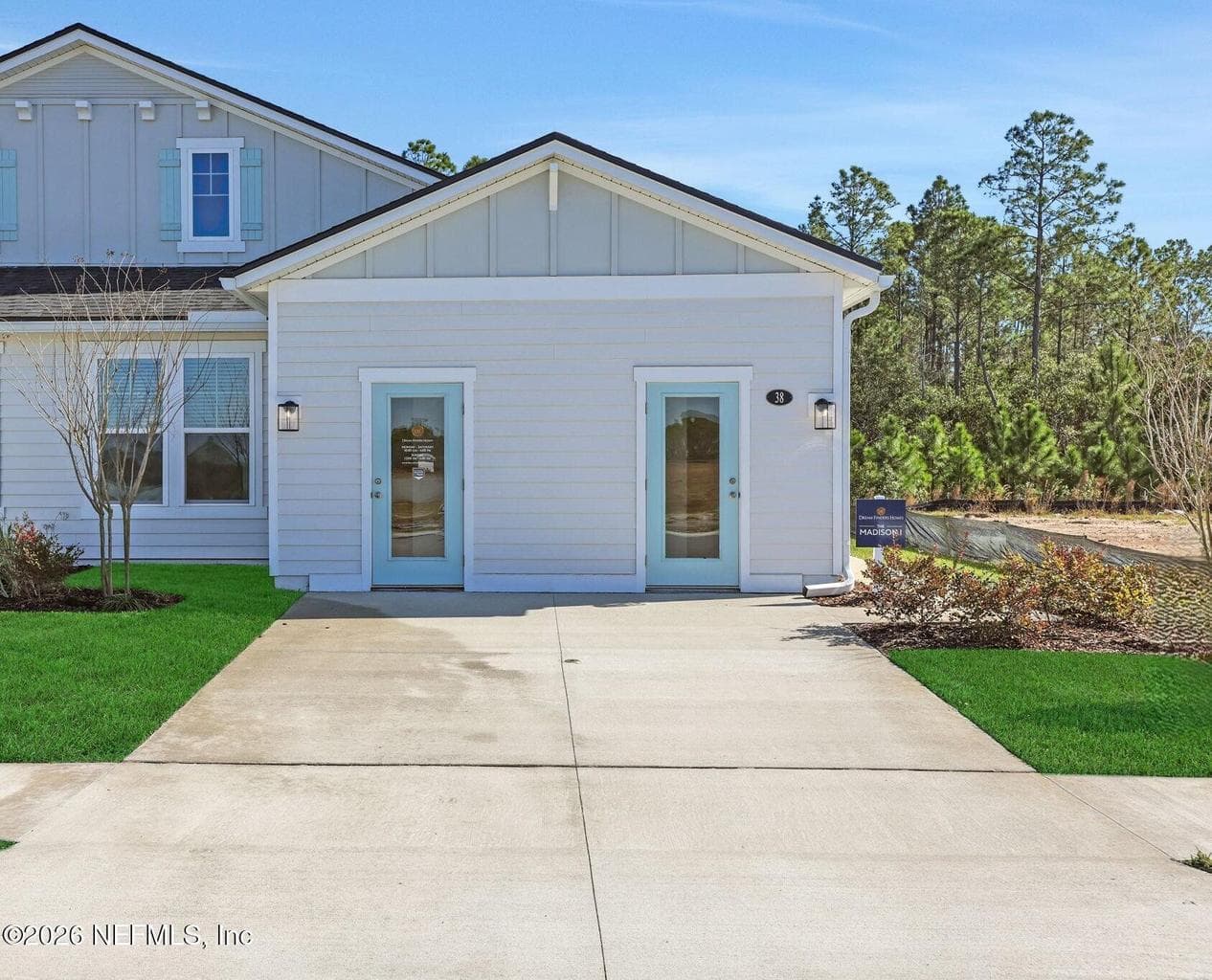 11 BIG PINE Drive, Palm Coast, FL 32164