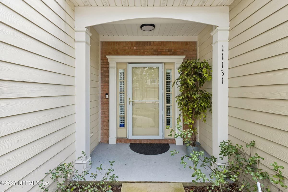 11131 CASTLEMAIN Circle S, Jacksonville, FL 32256, Jacksonville, FL - photo 3