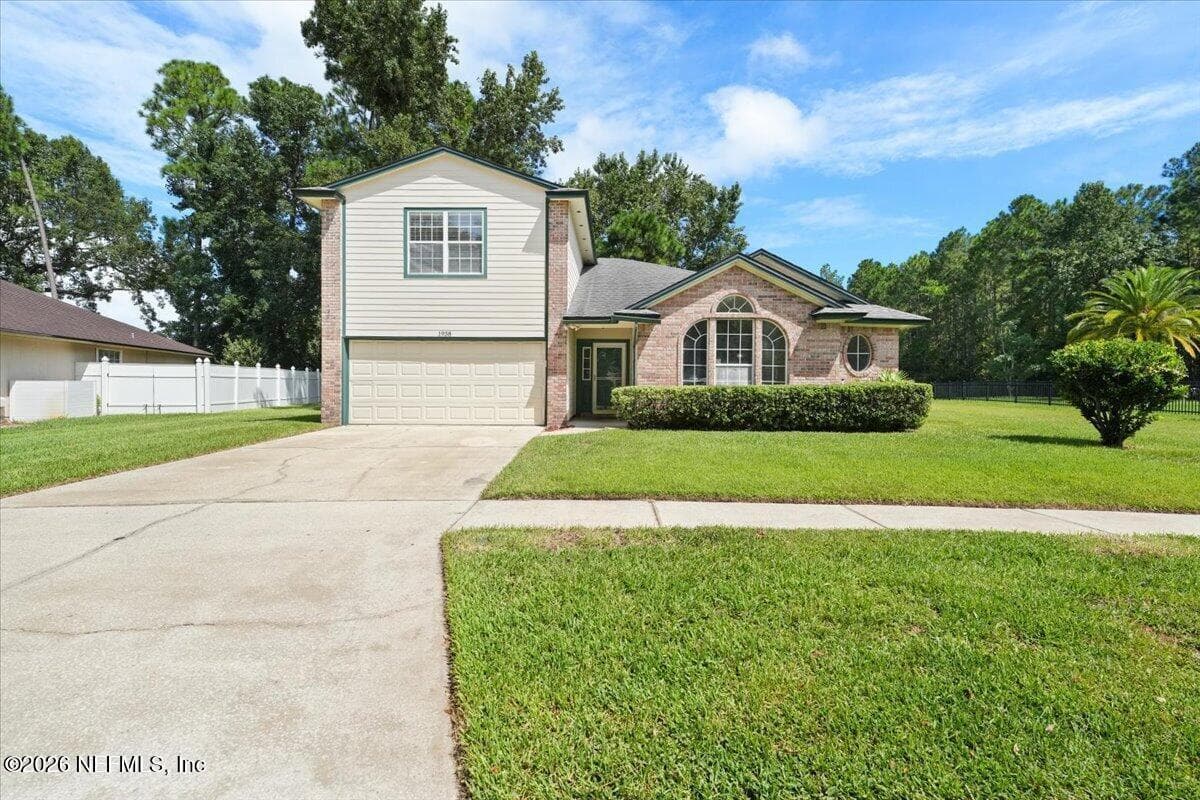 1938 HOVINGTON Circle W, Jacksonville, FL 32246