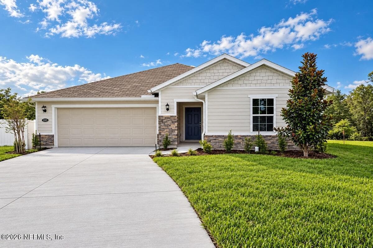 11315 PANTHER LAKE Court, Jacksonville, FL 32221