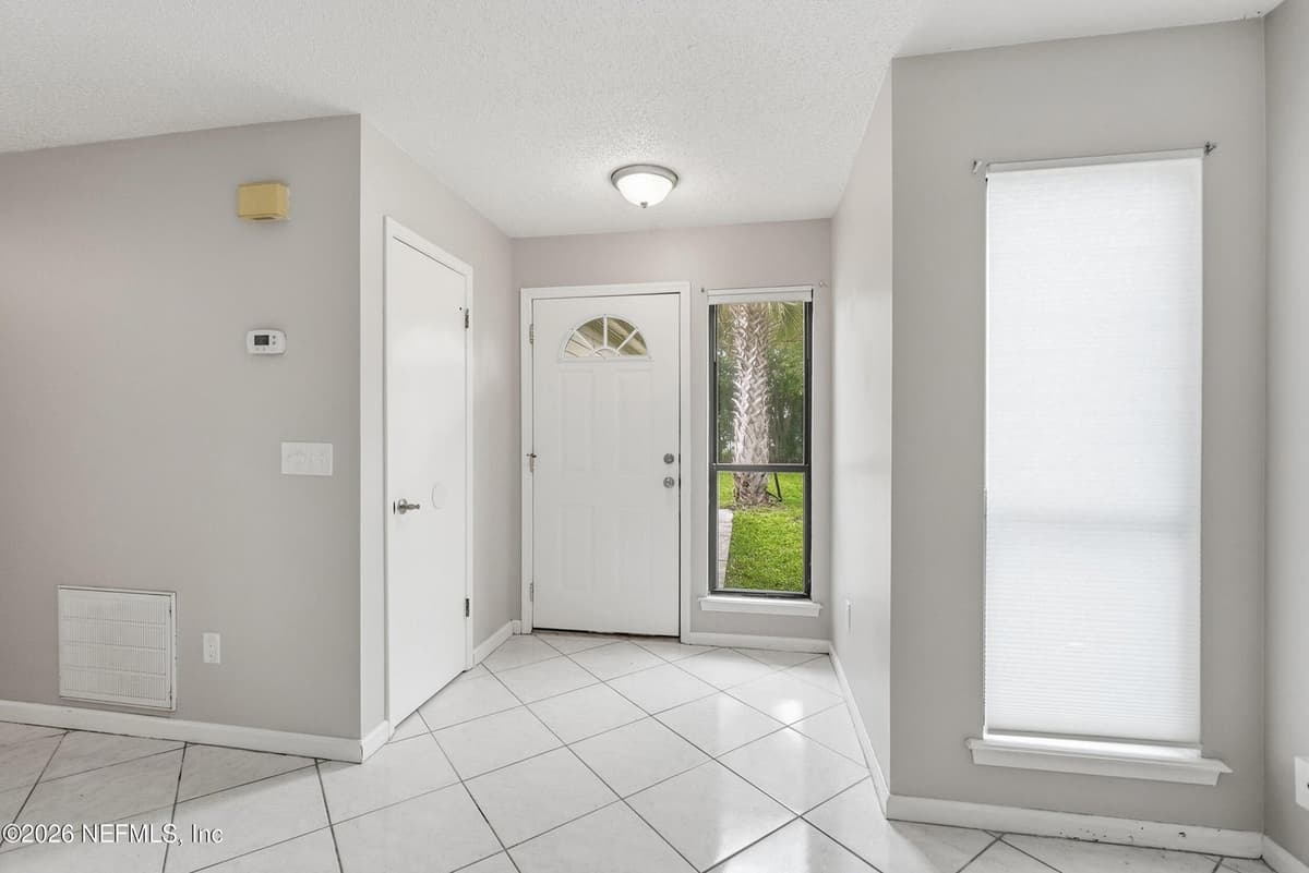 897 CANDLEKNOLL Lane, Jacksonville, FL 32225, Jacksonville, FL - photo 3