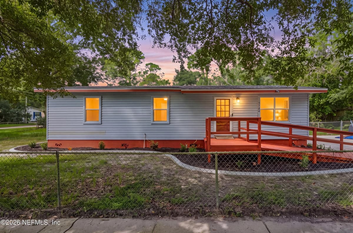 5704 XAVIER Road, Jacksonville, FL 32209, Jacksonville, FL - photo 2