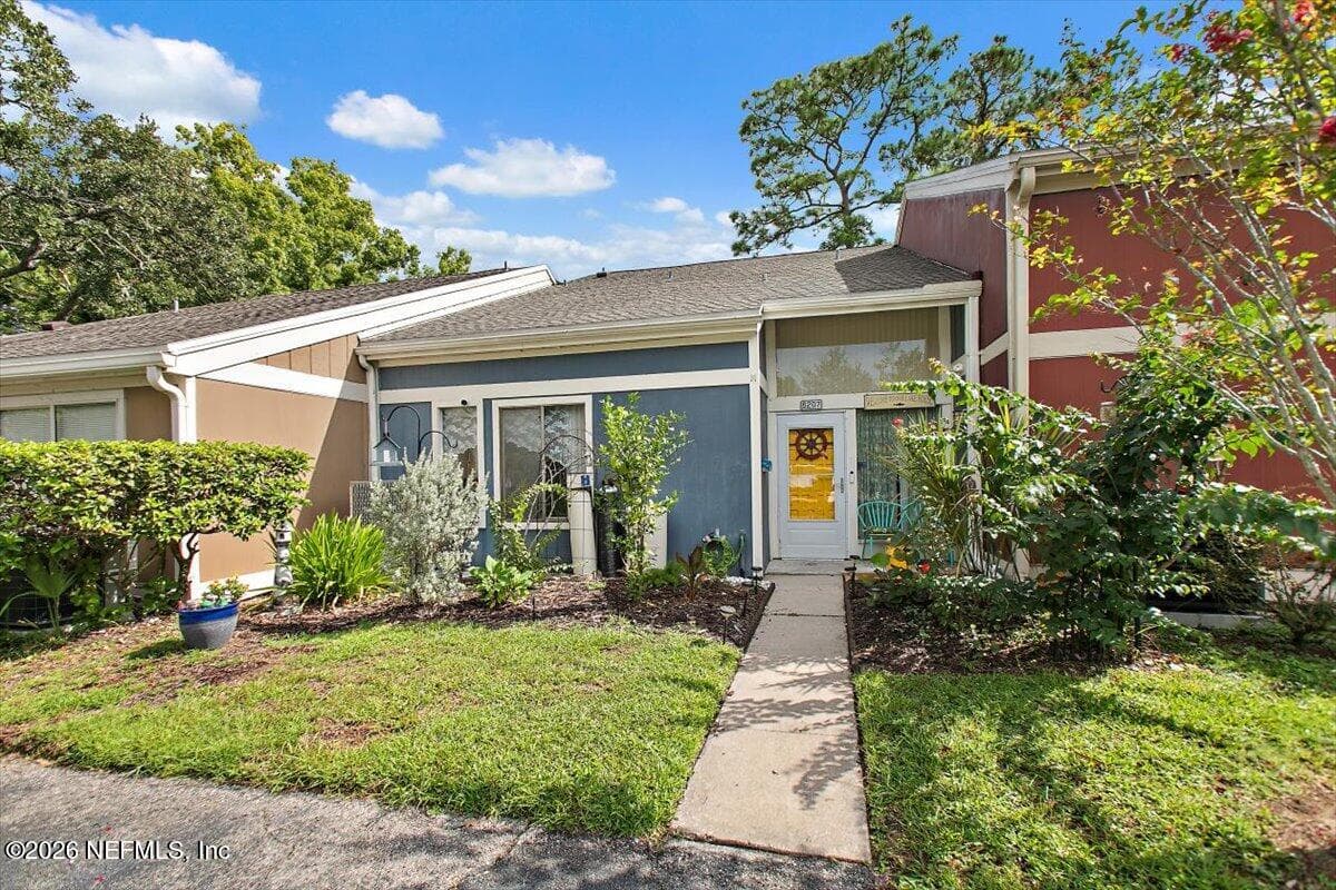 6207 LAKE TAHOE Drive 6207, Jacksonville, FL 32256