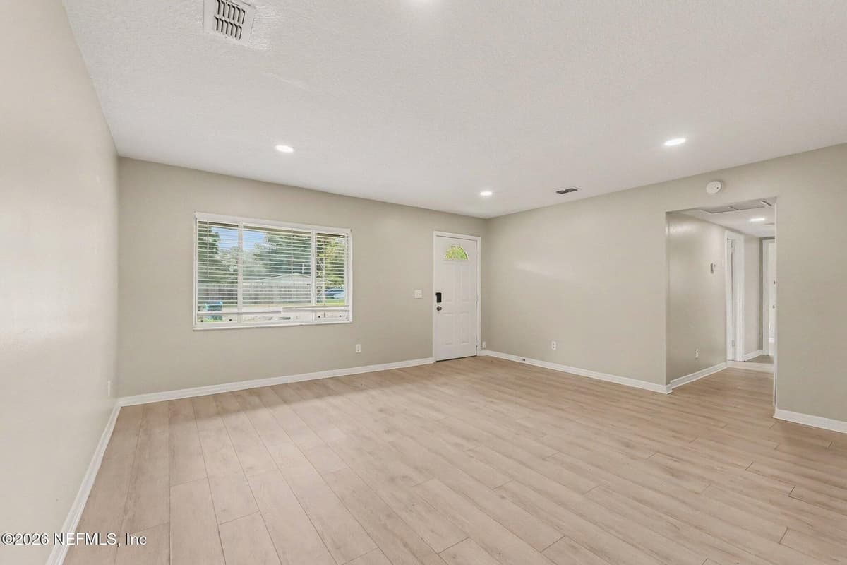 6423 SHETLAND Road, Jacksonville, FL 32277, Jacksonville, FL - photo 3