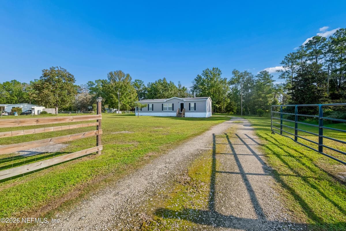 14163 STATE ROAD 100 W, Lake Butler, FL 32054, Lake Butler, FL - photo 3