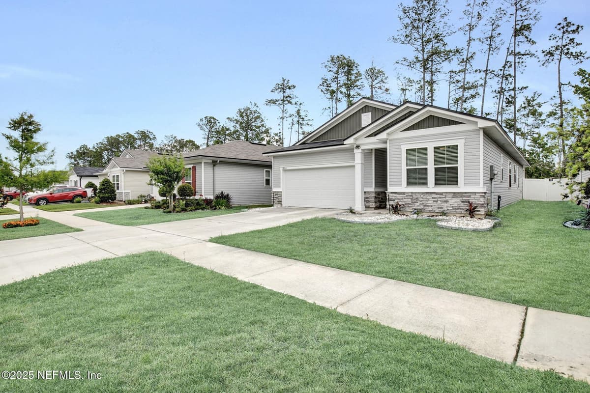 1860 COGDILL, Middleburg, FL 32068, Middleburg, FL - photo 2
