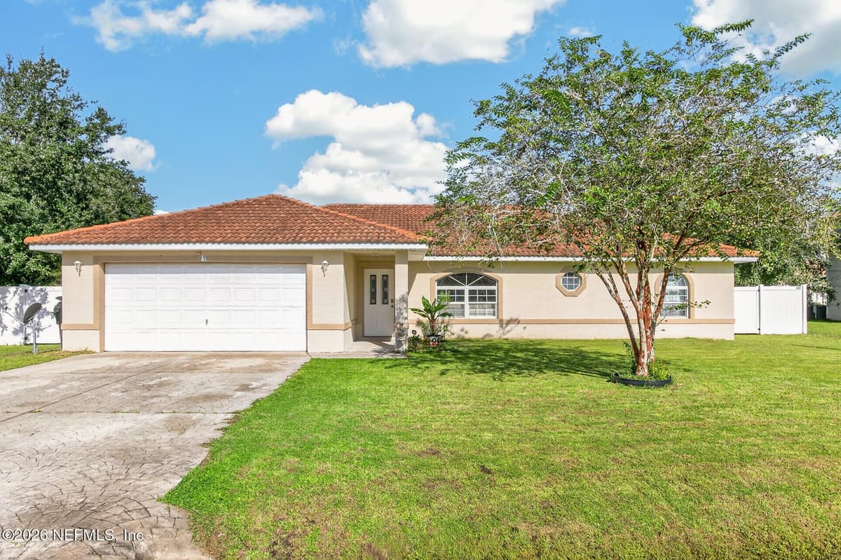 9 BIG BEAR Lane, Palm Coast, FL 32137, Palm Coast, FL - photo 2