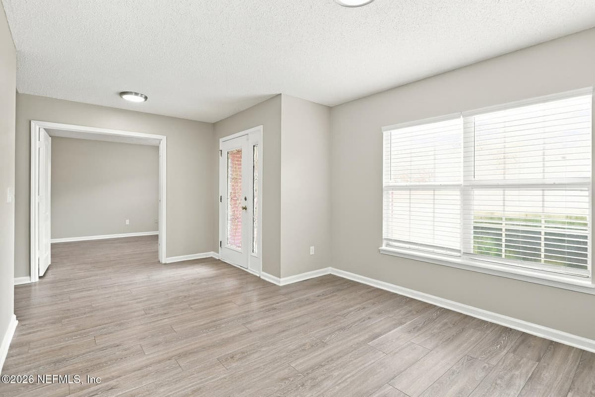 6676 SOUTHERN OAKS Drive, Jacksonville, FL 32244, Jacksonville, FL - photo 3