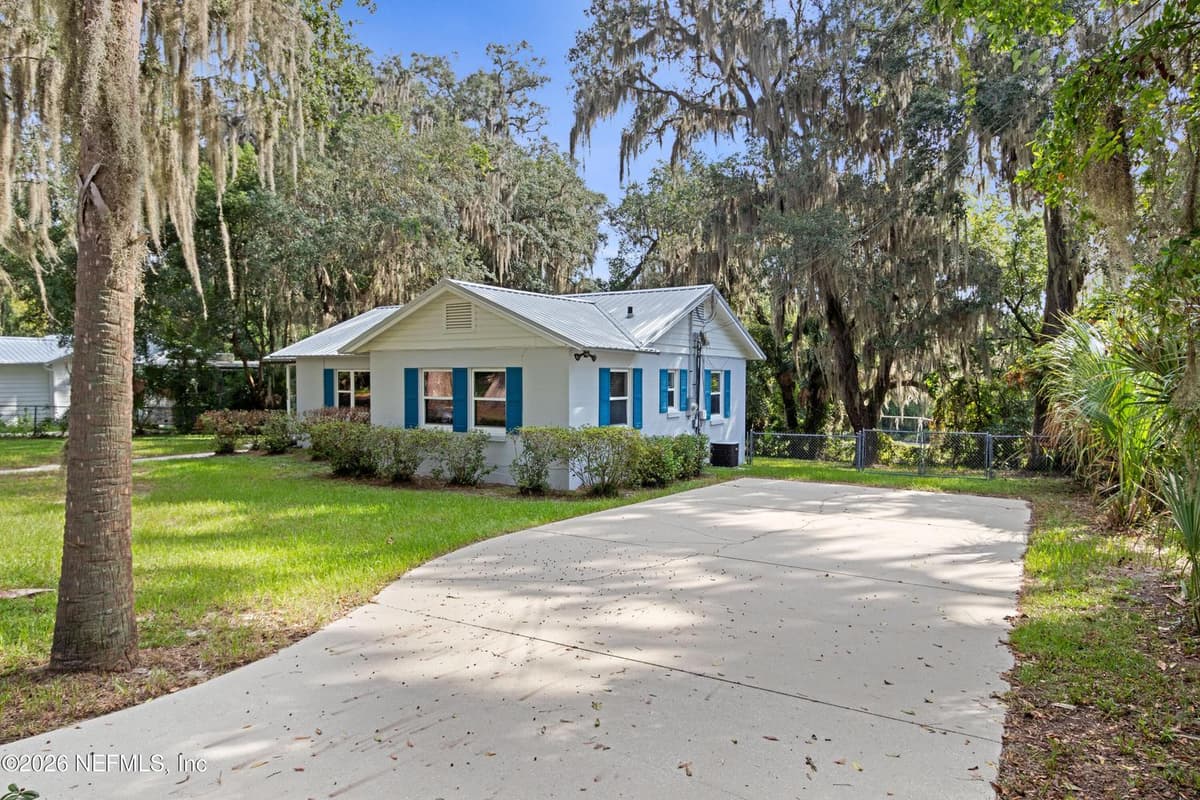 915 S 13TH Street, Palatka, FL 32177, Palatka, FL - photo 2