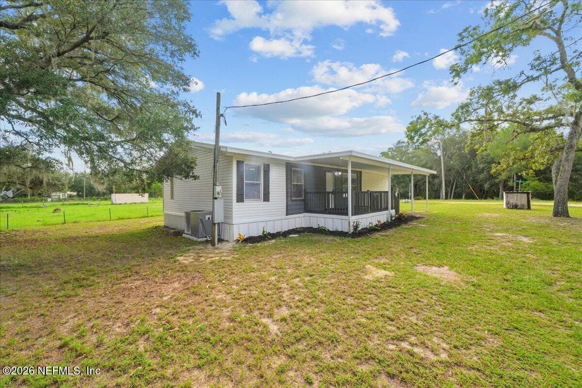 214 PHOENIX Street, Satsuma, FL 32189, Satsuma, FL - photo 3