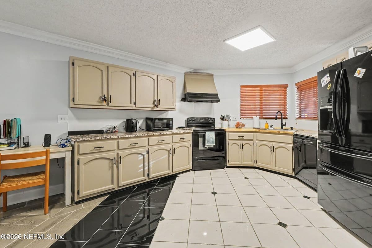 10057 N ROMAINE Circle 2, Jacksonville, FL 32225, Jacksonville, FL - photo 3