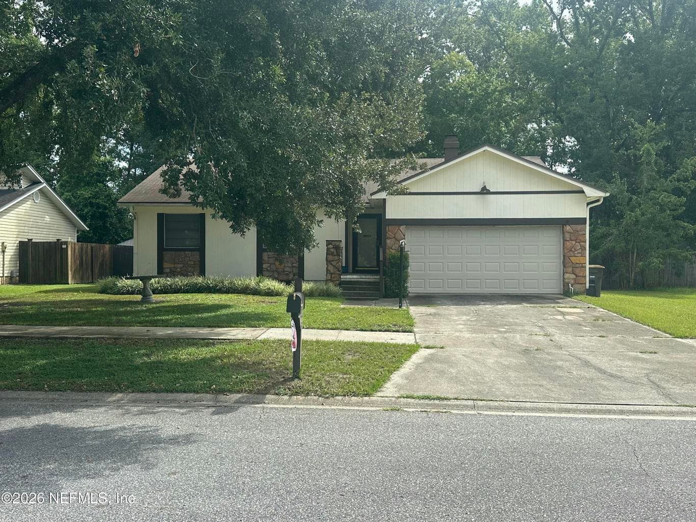 8613 BEECHFERN Lane E, Jacksonville, FL 32244