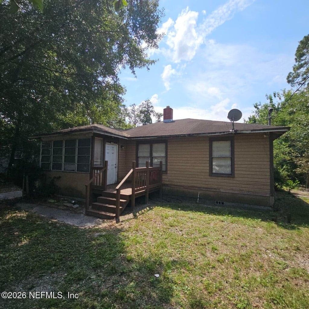 820 GARDENIA Lane, Jacksonville, FL 32208