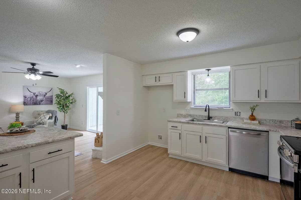 8456 BOYSENBERRY Lane W, Jacksonville, FL 32244, Jacksonville, FL - photo 3