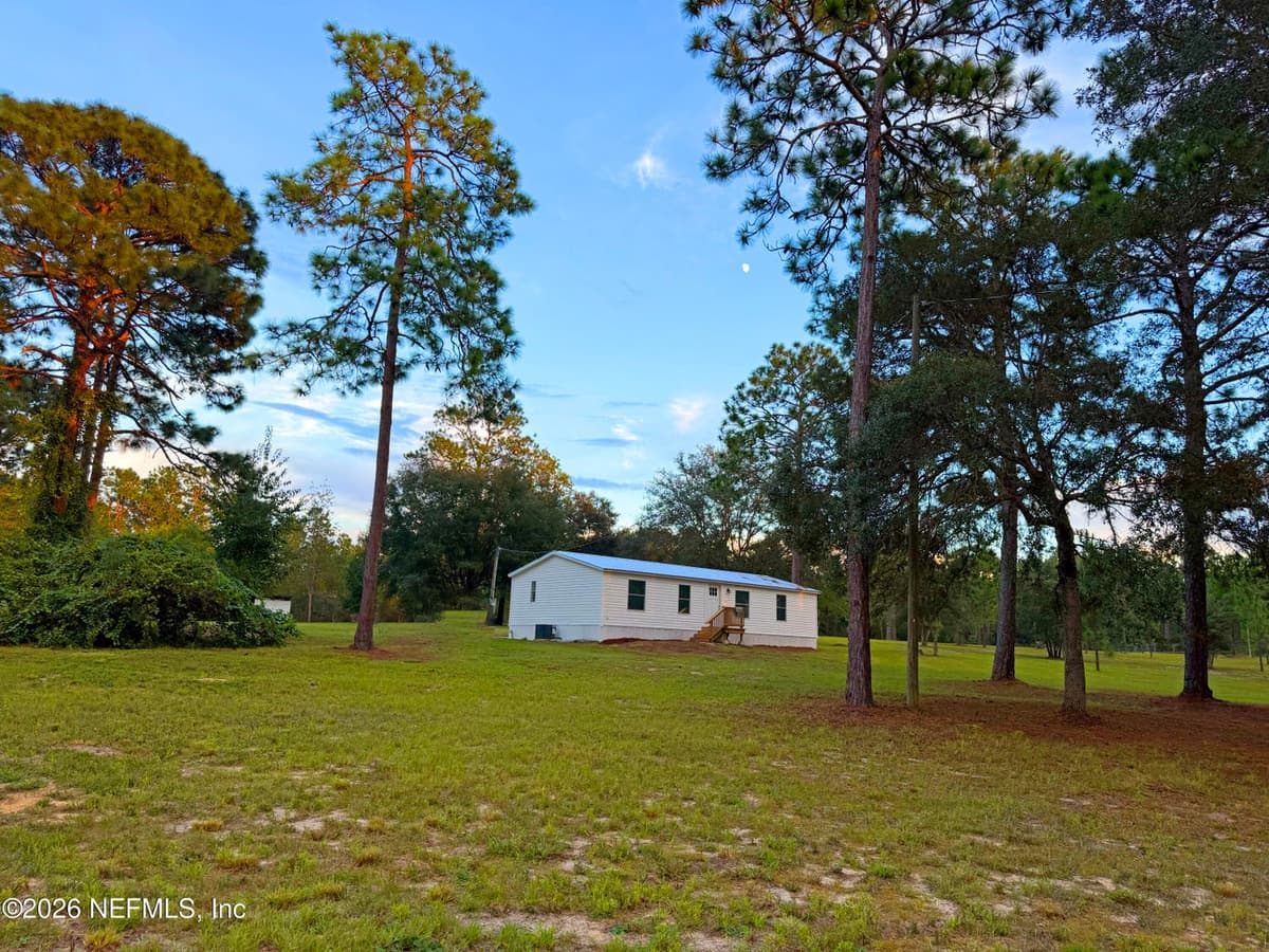 104 DOE Trail, Hawthorne, FL 32640, Hawthorne, FL - photo 2