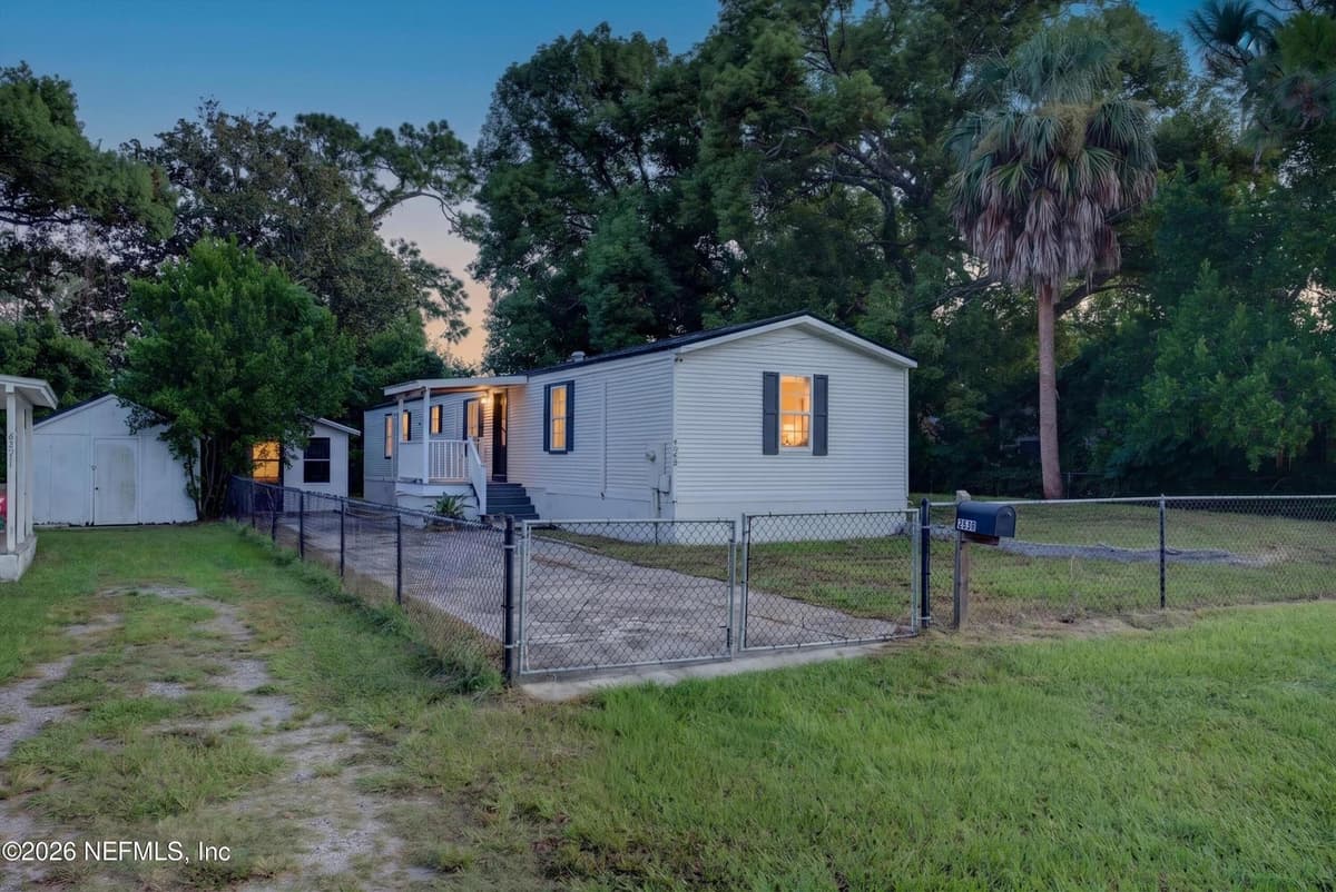 4565 APPLETON Avenue, Jacksonville, FL 32210, Jacksonville, FL - photo 2
