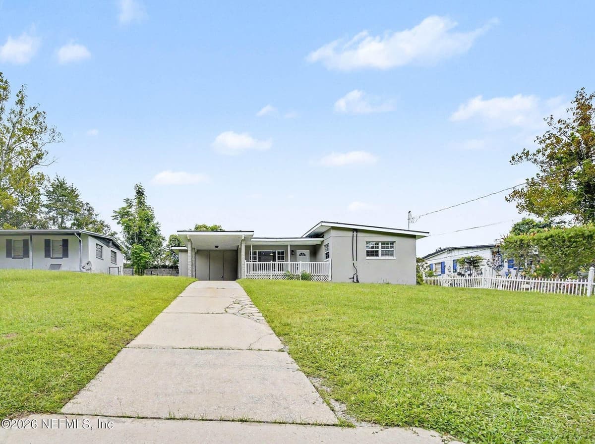 8061 DELAROCHE Drive, Jacksonville, FL 32210, Jacksonville, FL - photo 2