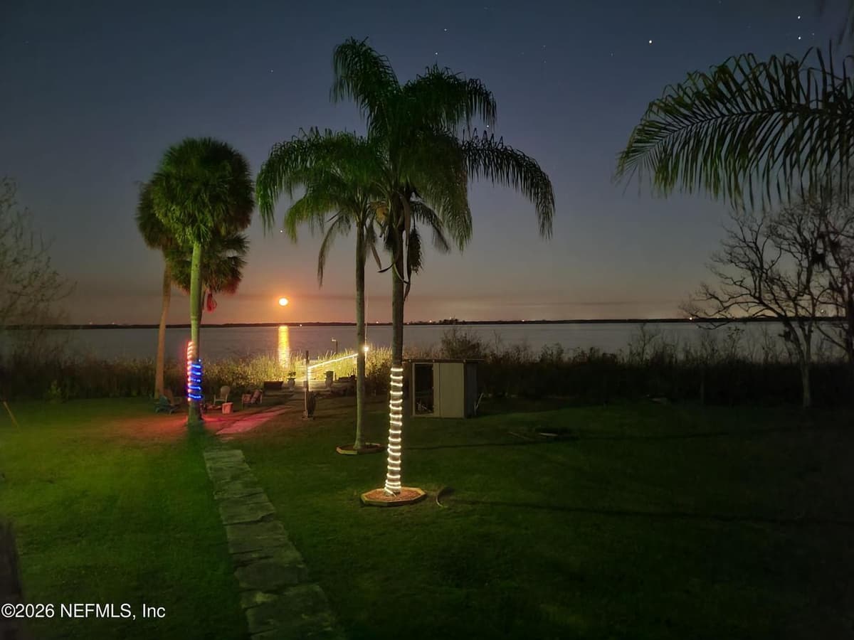 6001 BIRD ISLAND Drive, Lady Lake, FL 32159, Lady Lake, FL - photo 2