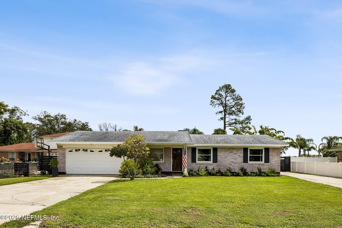 9141 E CARBONDALE Drive, Jacksonville, FL 32208, Jacksonville, FL - photo 2