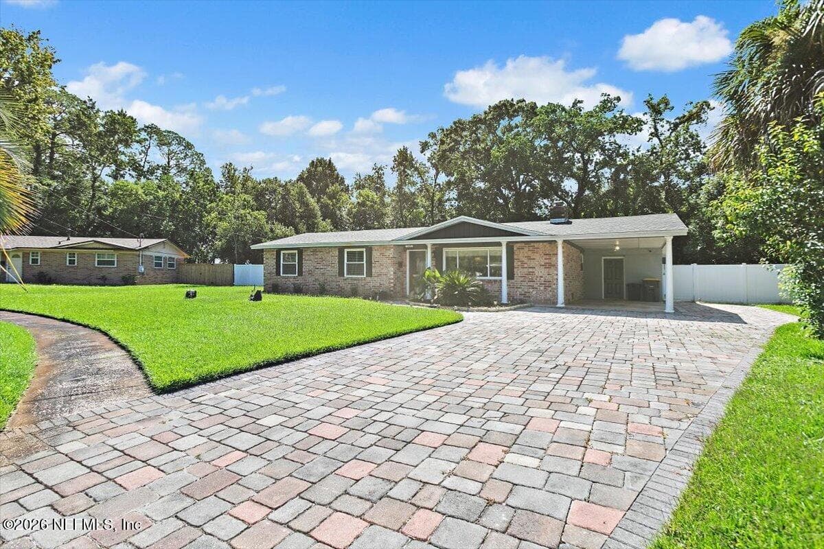 5698 WEBER Lane, Jacksonville, FL 32207, Jacksonville, FL - photo 2