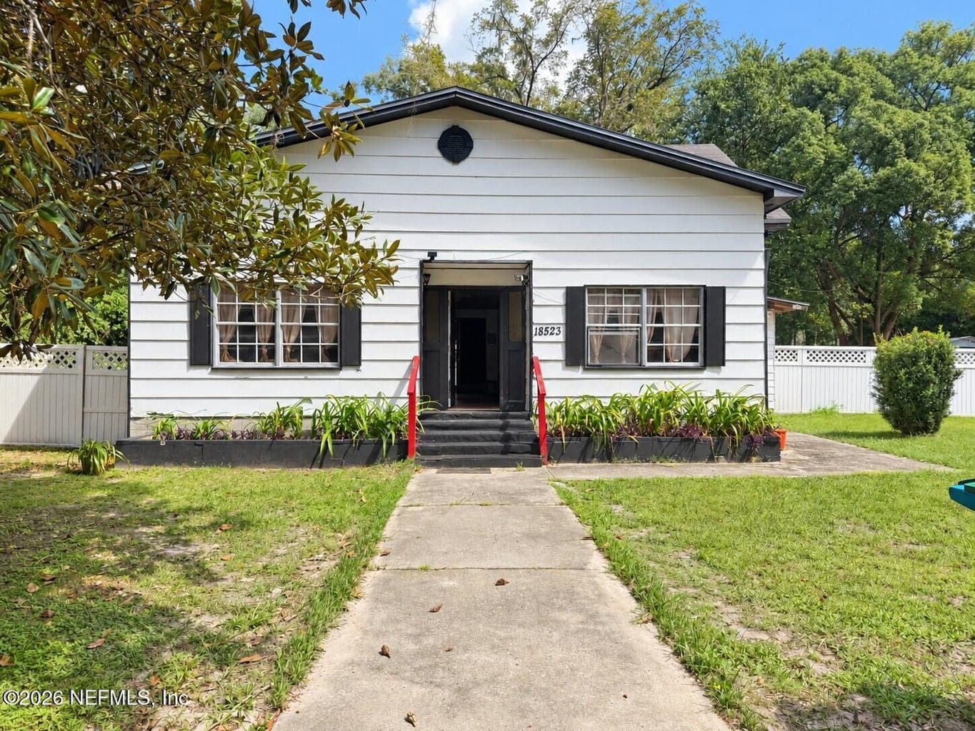 18523 NW 231ST Street, High Springs, FL 32643