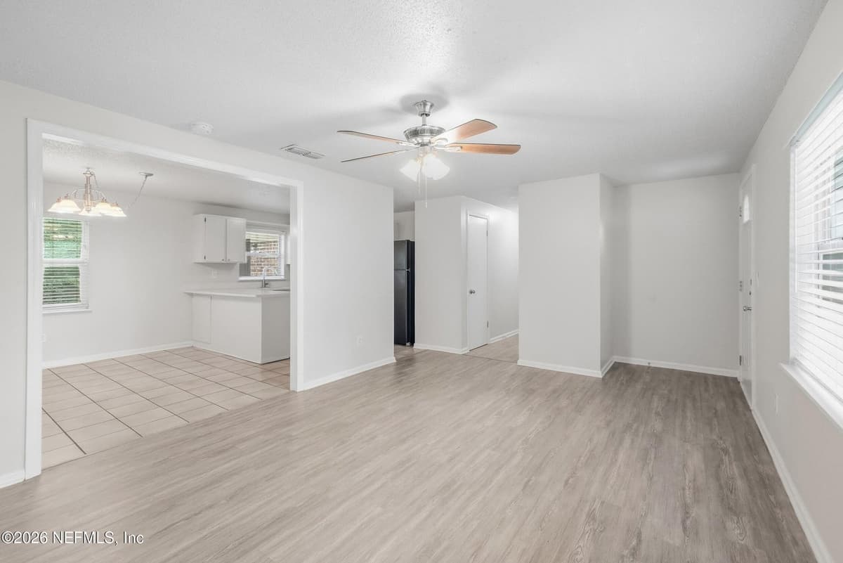 11631 GWYNFORD Lane, Jacksonville, FL 32223, Jacksonville, FL - photo 3
